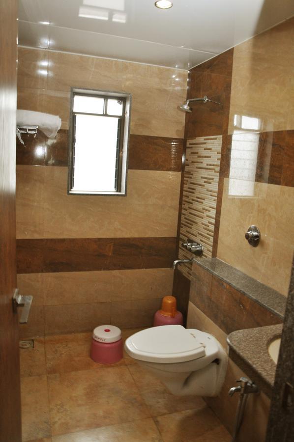 Hotel Sai Suraj Park Shirdi Ngoại thất bức ảnh