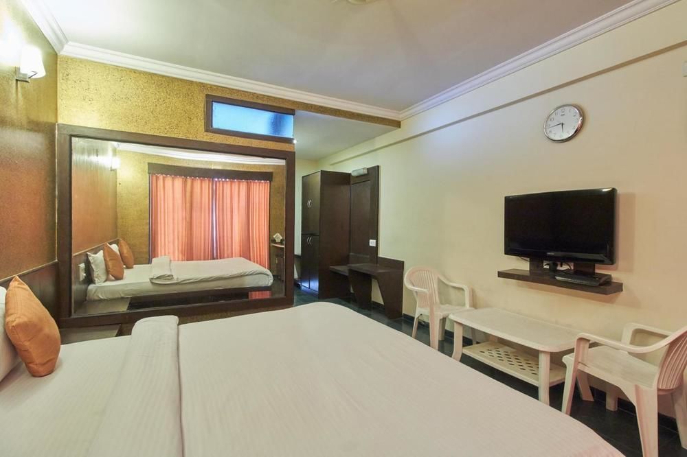 Hotel Sai Suraj Park Shirdi Ngoại thất bức ảnh