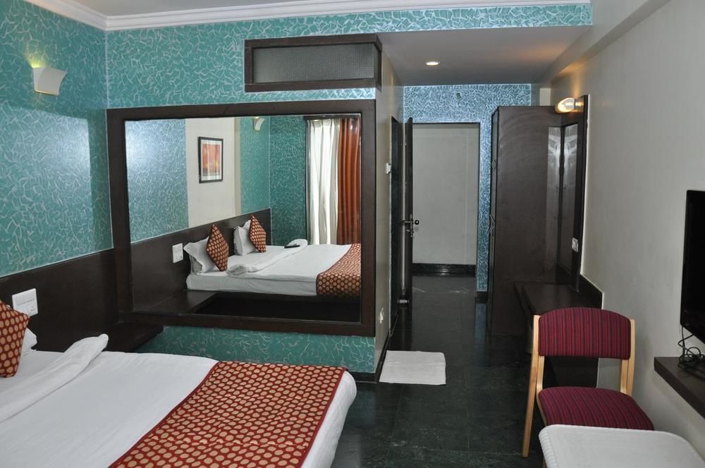 Hotel Sai Suraj Park Shirdi Ngoại thất bức ảnh